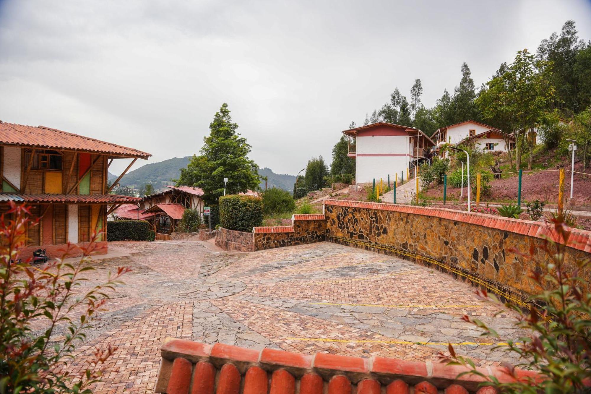 Hotel Campestre Inaoska Ecospa Nobsa Exterior photo